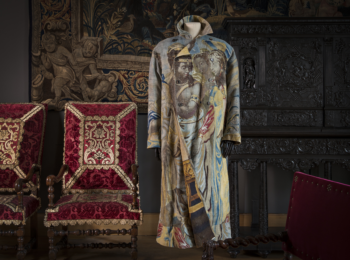 Dries Van Noten, Louvre Couture, objets d'art objets de mode